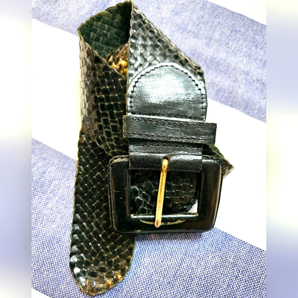 Vintage 90s Black Leather Woven Belt Medium